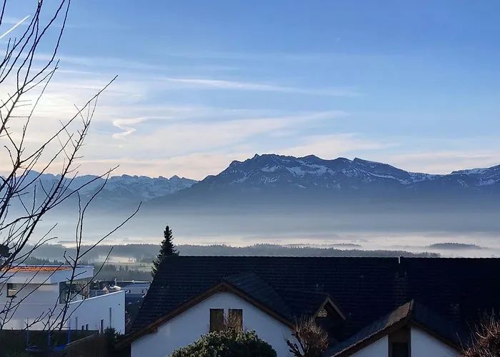 Hillside Homestay Near Luzern By Menbergs Harmony Homestay